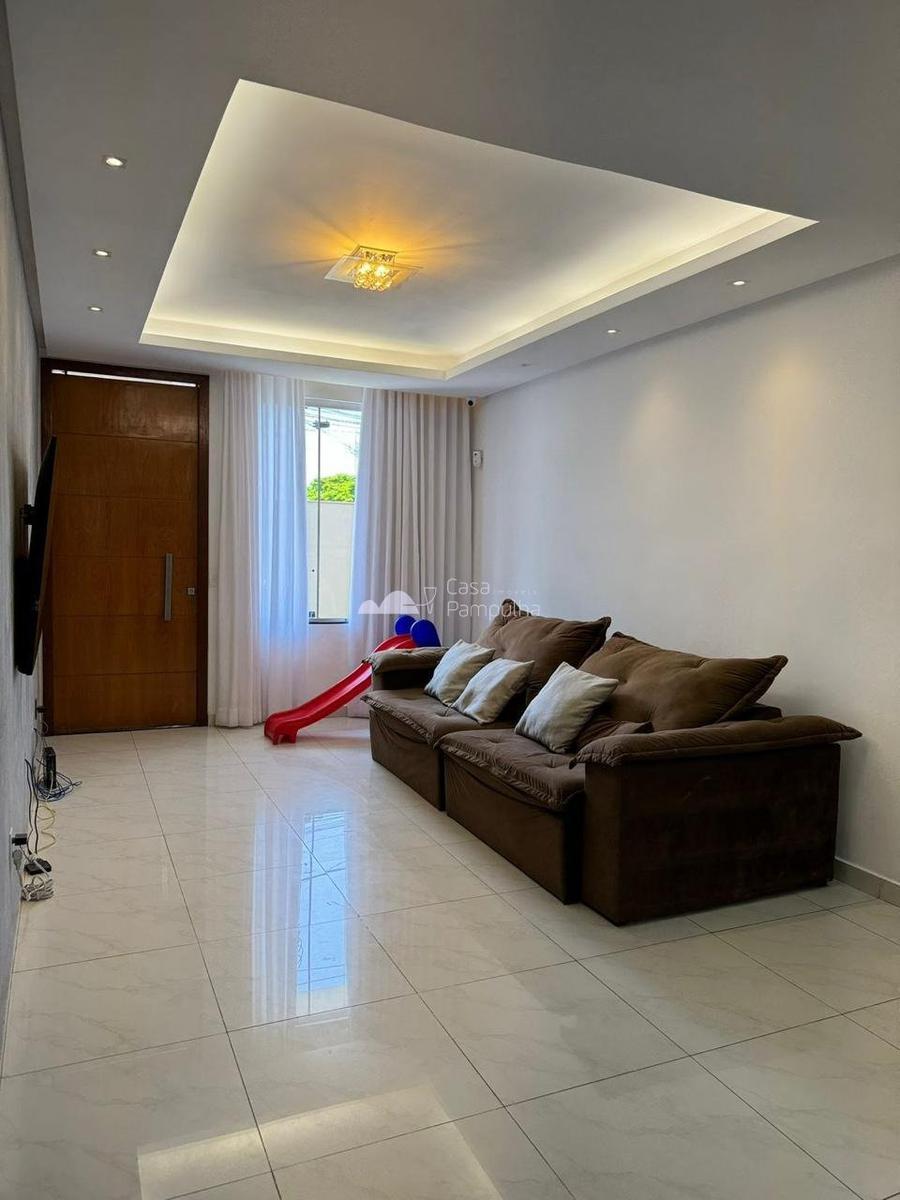 Casa, Braúnas, 3 Quartos, 4 Vagas, 3 Suítes