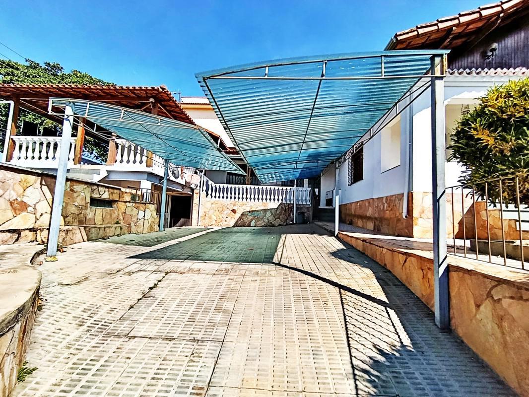 Casa, Caiçaras, 3 Quartos, 4 Vagas, 1 Suíte