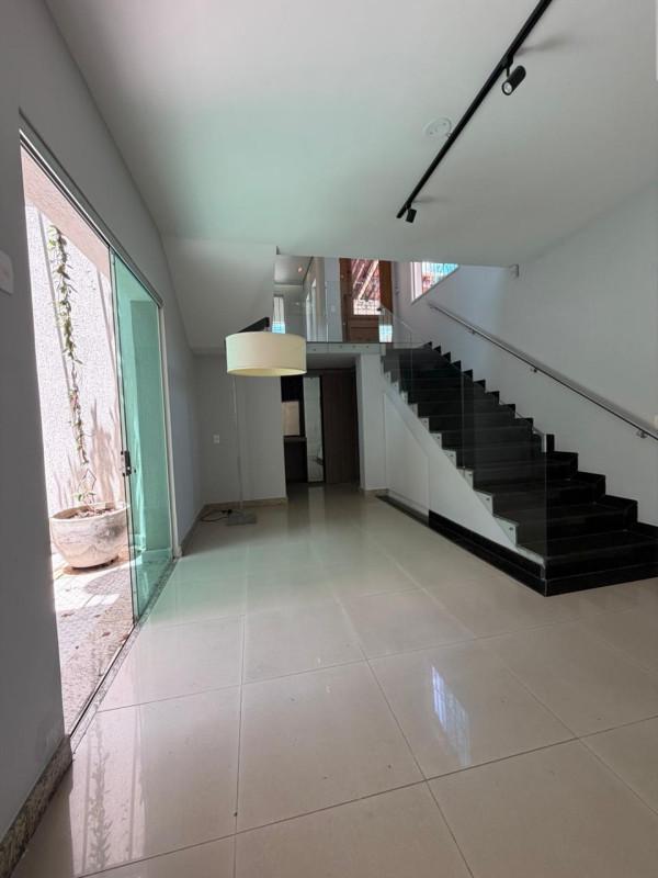 Casa, Ouro Preto, 4 Quartos, 4 Vagas, 1 Suíte