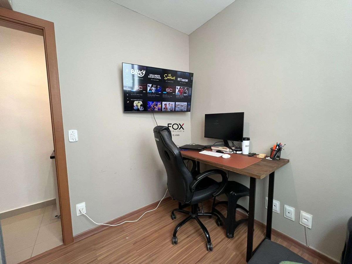 Apartamento, Sagrada Família, 2 Quartos, 1 Vaga