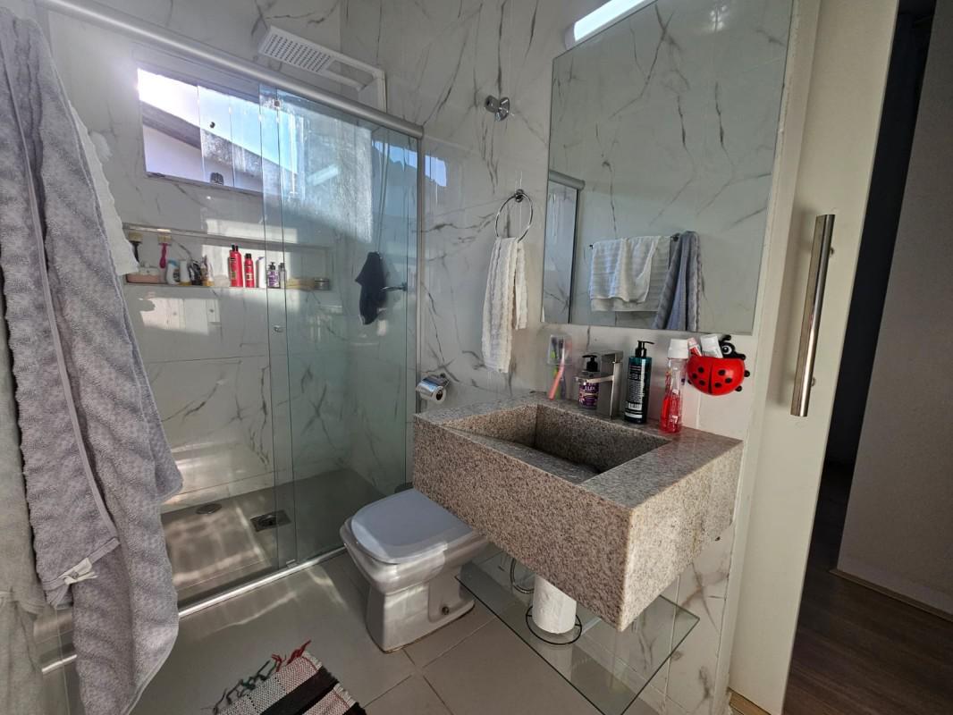 Casa, João Pinheiro, 3 Quartos, 10 Vagas, 2 Suítes