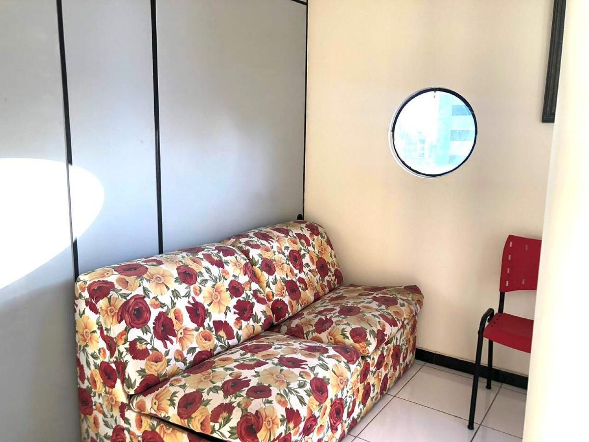 Sala, Luxemburgo, 1 Vaga
