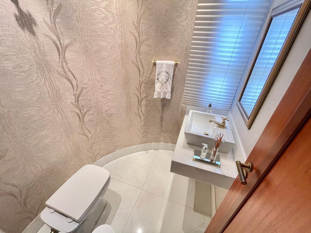 Casa, Bandeirantes (pampulha), 4 Quartos, 8 Vagas, 2 Suítes