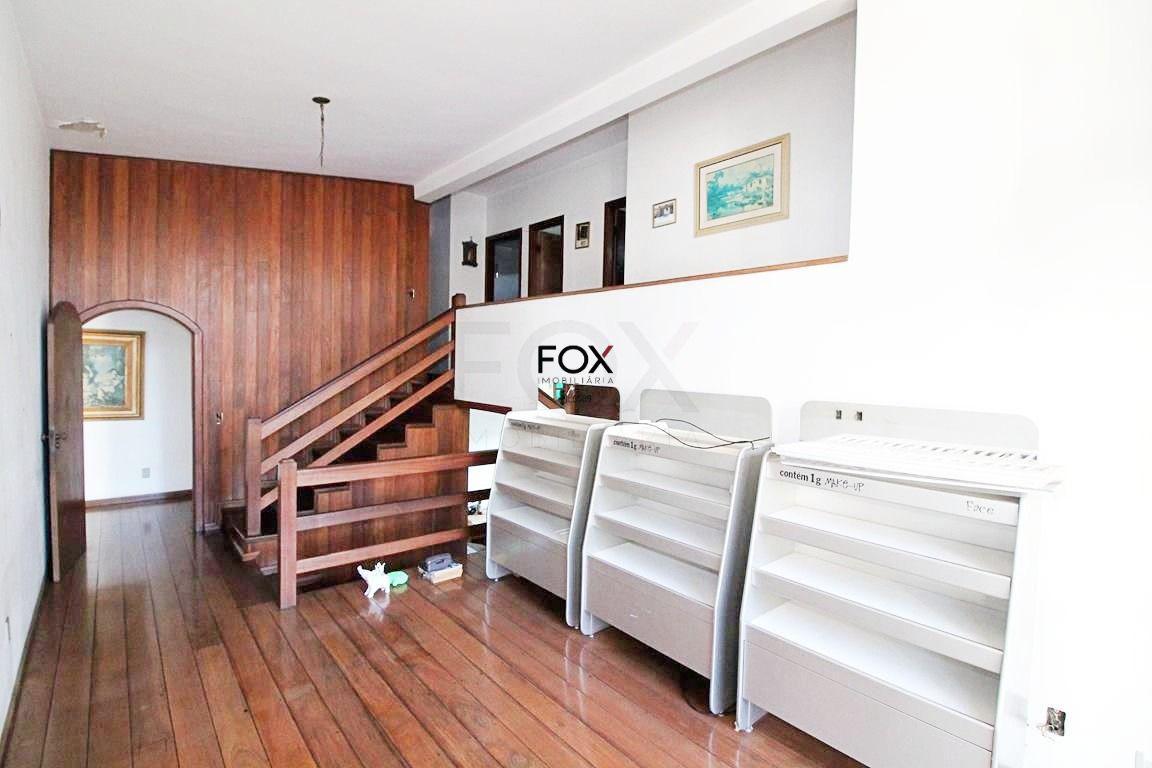 Casa, Luxemburgo, 4 Quartos, 4 Vagas, 1 Suíte