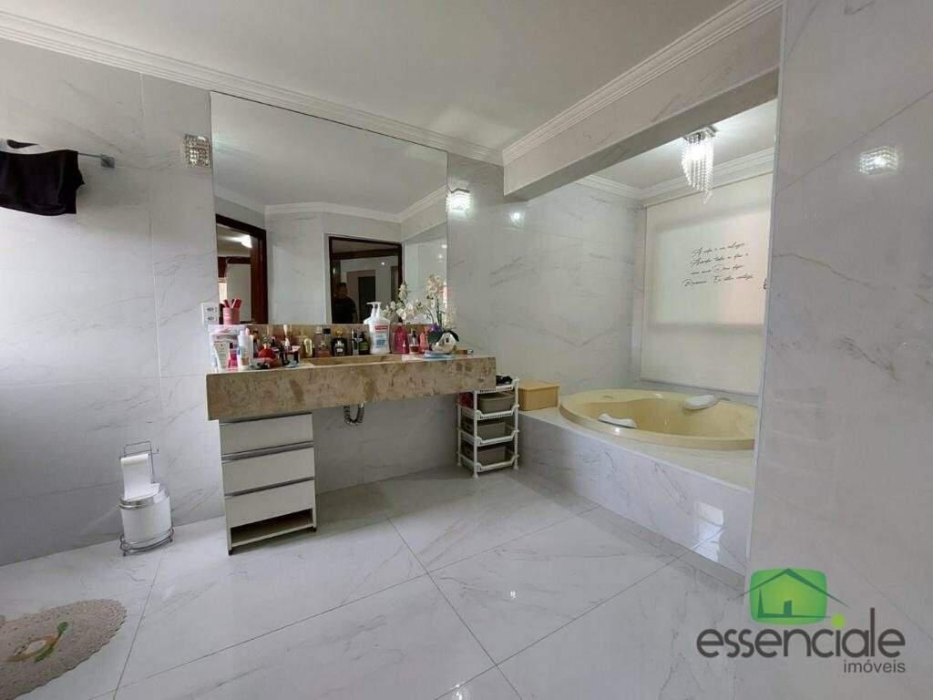 Casa, Eldorado, 4 Quartos, 6 Vagas, 1 Suíte
