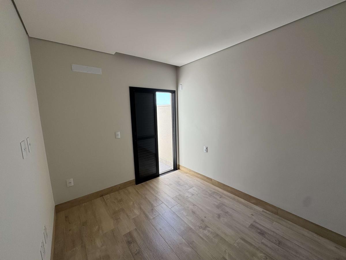 Casa, Jaraguá, 3 Quartos, 3 Vagas, 1 Suíte