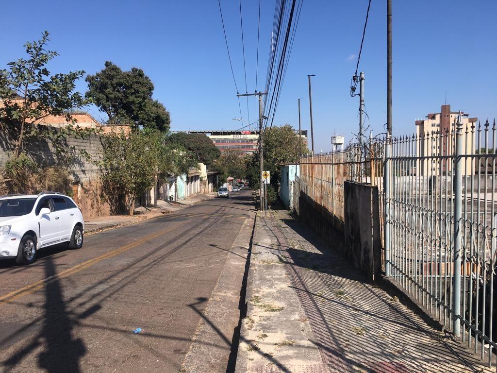 Lote, Universitário, 0 Quarto, 0 Vaga