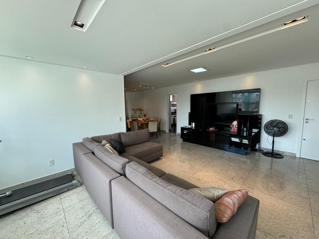 Apartamento, União, 4 Quartos, 4 Vagas, 2 Suítes