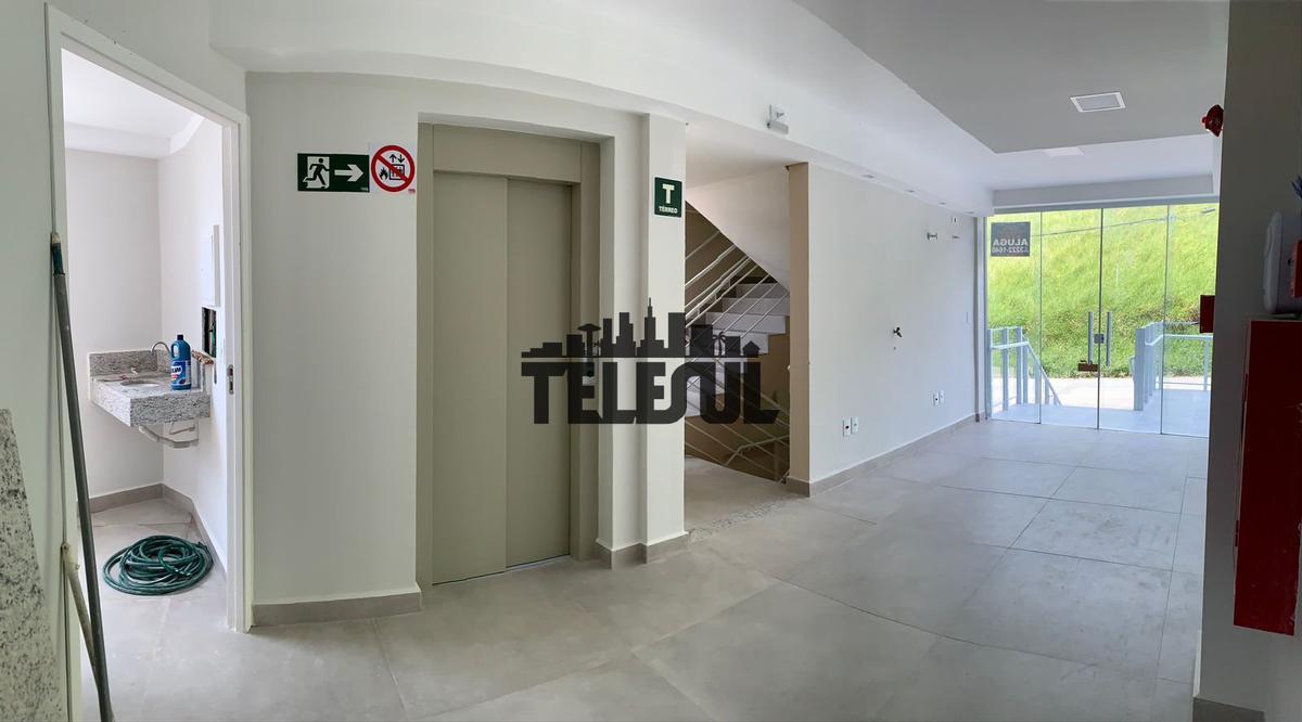 Galpão, Vila Verde, 0 Quarto, 1 Vaga