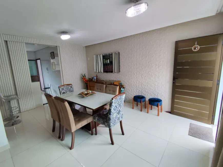 Casa, Trevo, 3 Quartos, 2 Vagas, 1 Suíte