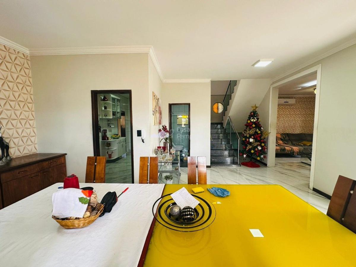 Casa, Copacabana, 4 Quartos, 6 Vagas, 2 Suítes