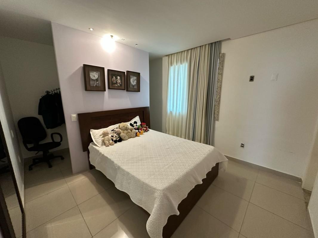 Casa, Serrano, 6 Quartos, 8 Vagas, 3 Suítes