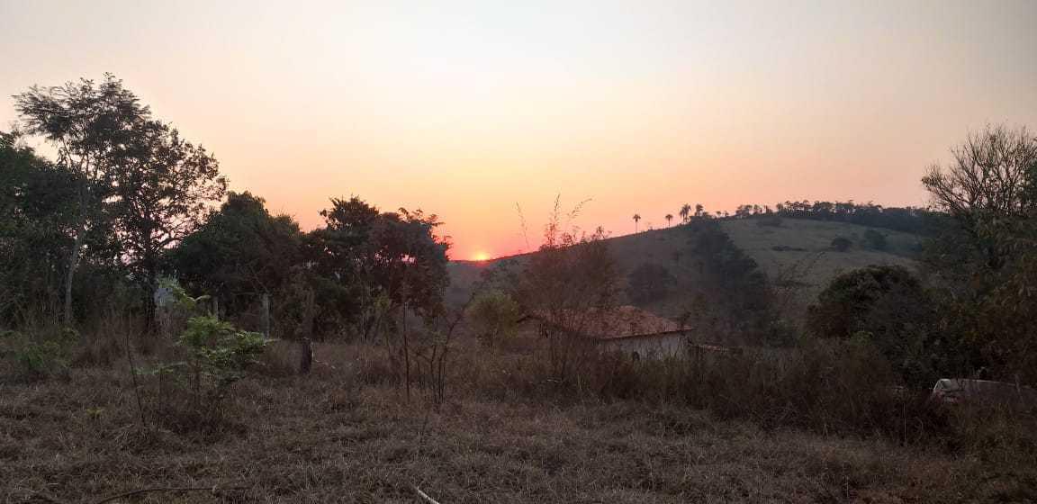 Lote, Piedade do Paraopeba, 0 Quarto, 0 Vaga