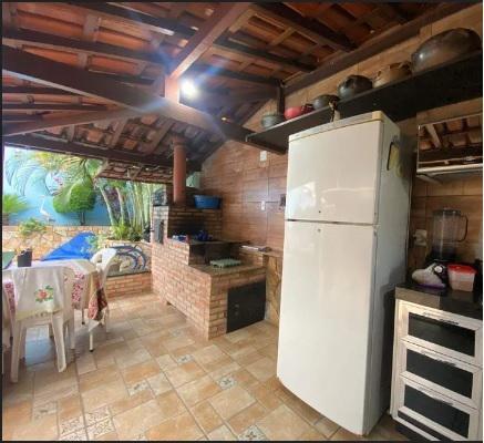 Casa, Castelo, 4 Quartos, 5 Vagas, 2 Suítes