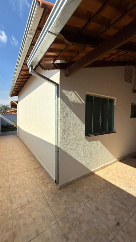 Casa, Bom Jardim, 2 Quartos, 2 Vagas