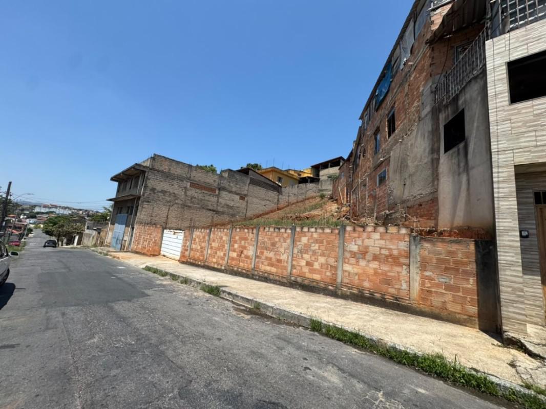 Lote, Glória, 0 Quarto, 0 Vaga