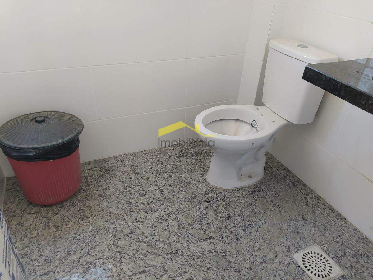 Loja, Buritis, 5 Vagas