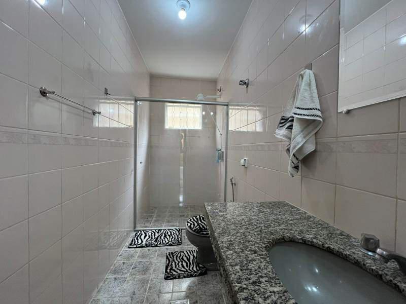 Casa, Planalto, 6 Quartos, 6 Vagas, 2 Suítes