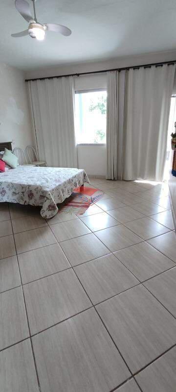 Casa, Nova Esperança, 3 Quartos, 6 Vagas, 1 Suíte