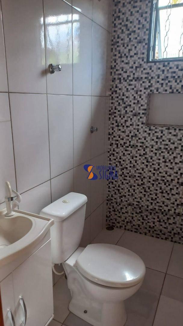 Casa, Centro, 1 Quarto, 0 Vaga
