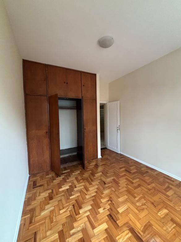 Apartamento, Funcionários, 3 Quartos