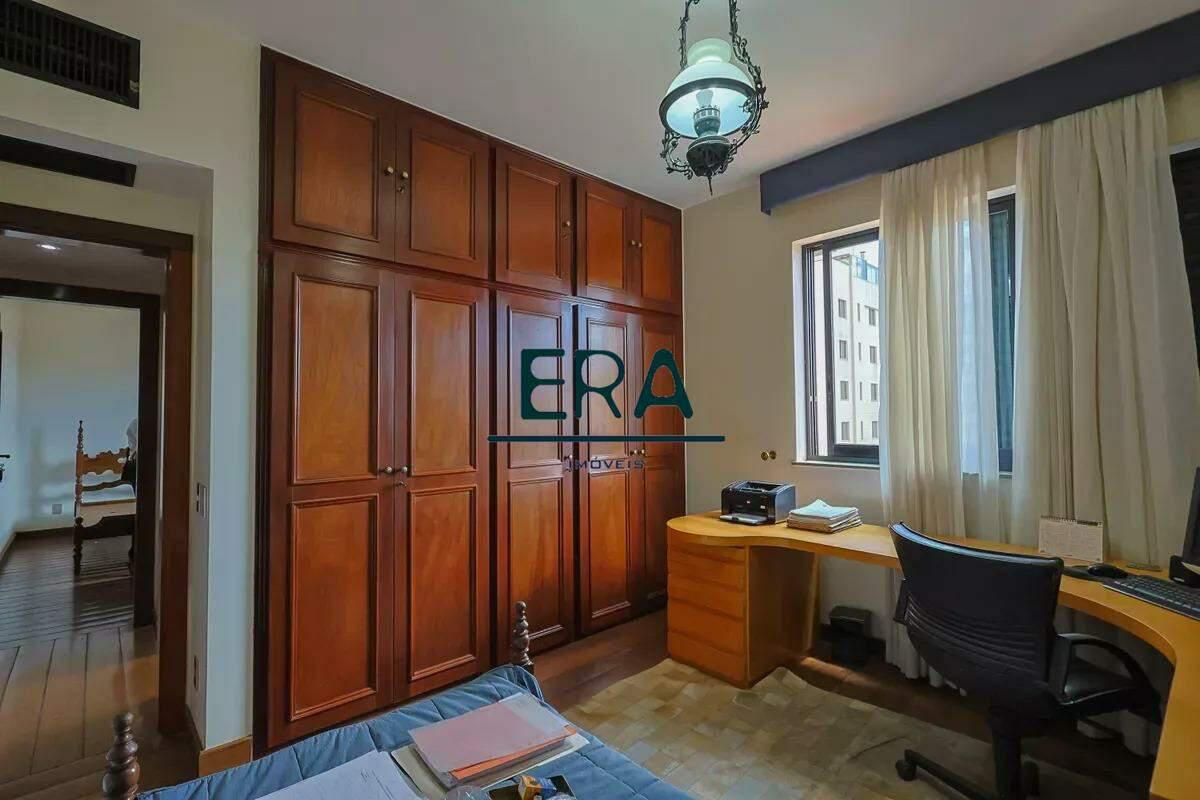 Apartamento, Serra, 4 Quartos, 5 Vagas, 2 Suítes