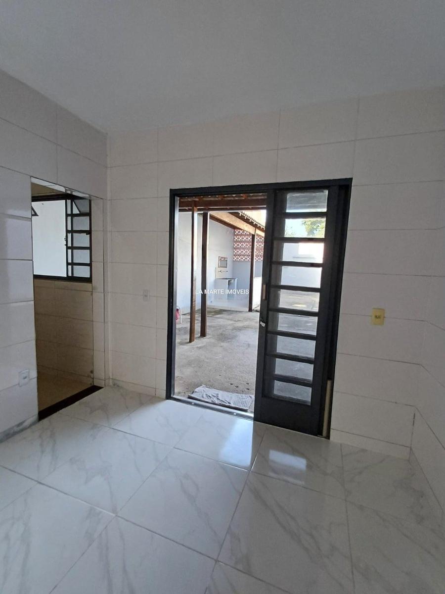 Casa, Oitis, 3 Quartos, 5 Vagas, 1 Suíte