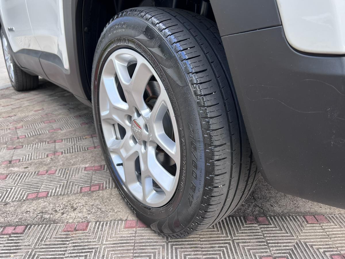 Jeep Renegade Sport 1.8 4x2 Flex 16v Mec.