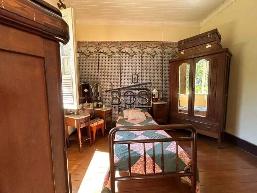 Casa, Lourdes, 6 Quartos, 5 Vagas