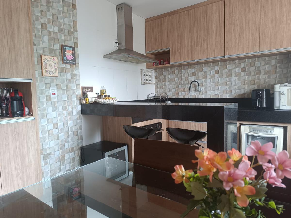 Casa, Jardim América, 3 Quartos, 4 Vagas, 2 Suítes