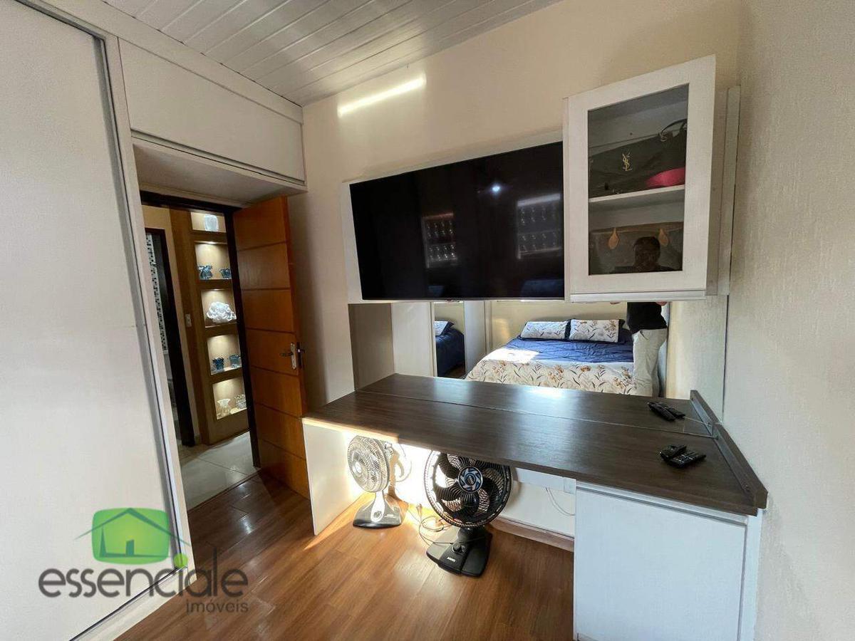 Casa, Novo Eldorado, 3 Quartos, 5 Vagas, 1 Suíte