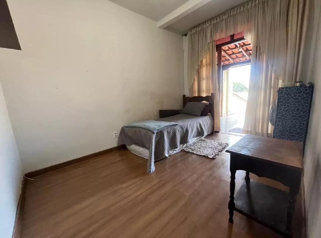 Casa, Teixeira Dias, 4 Quartos, 3 Vagas