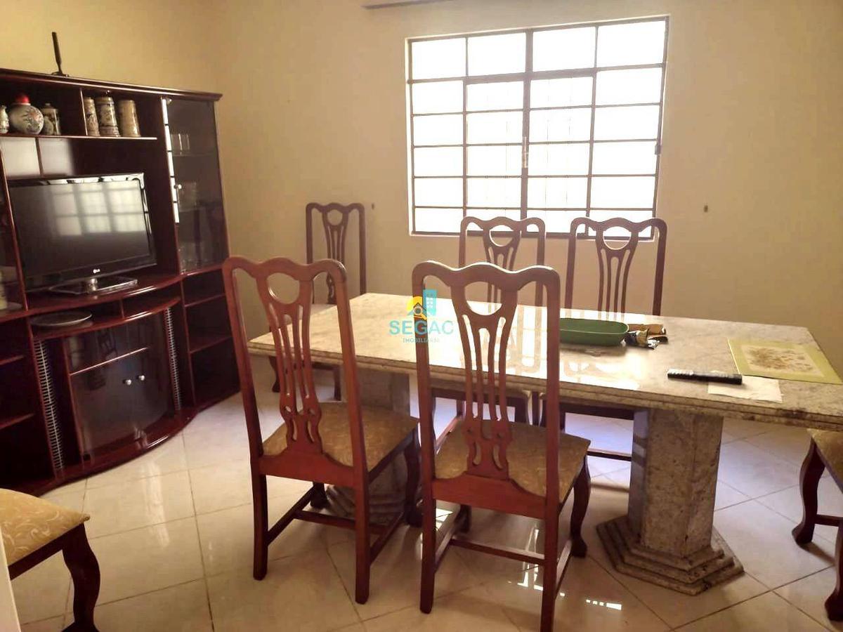 Casa, Prado, 4 Quartos, 2 Vagas, 1 Suíte