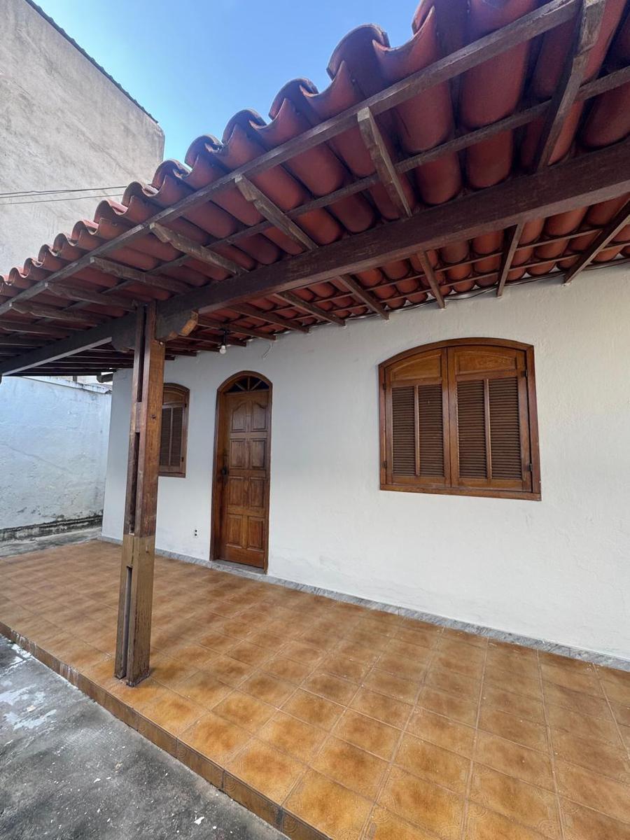 Casa, Jardim Leblon, 3 Quartos, 3 Vagas, 1 Suíte