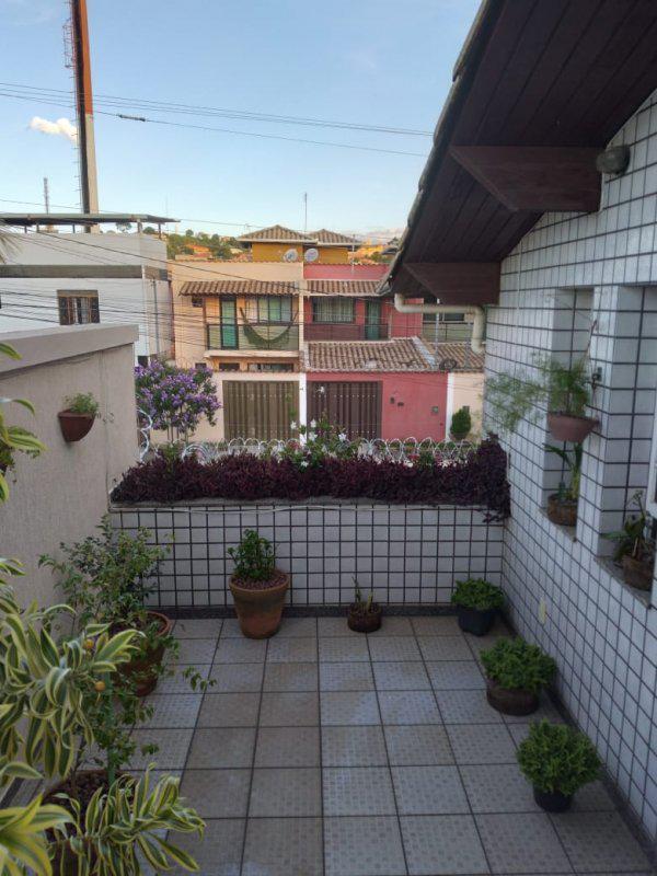 Casa, Tropical, 4 Quartos, 4 Vagas, 1 Suíte