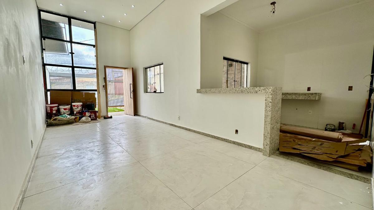 Casa, Conjunto Minascaixa, 3 Quartos, 2 Vagas, 1 Suíte
