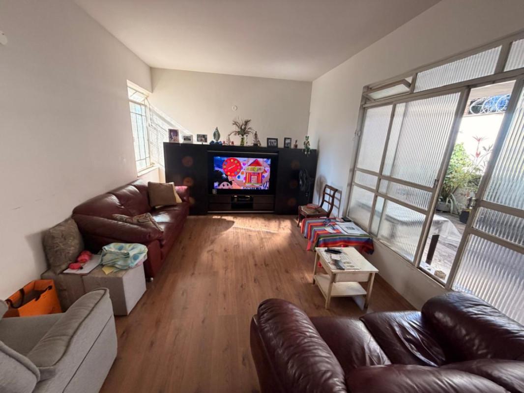 Casa, Anchieta, 5 Quartos, 3 Vagas, 1 Suíte