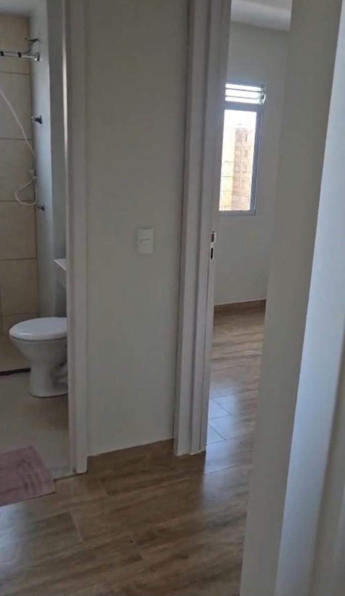 Apartamento, Vale das Palmeiras, 2 Quartos, 1 Vaga