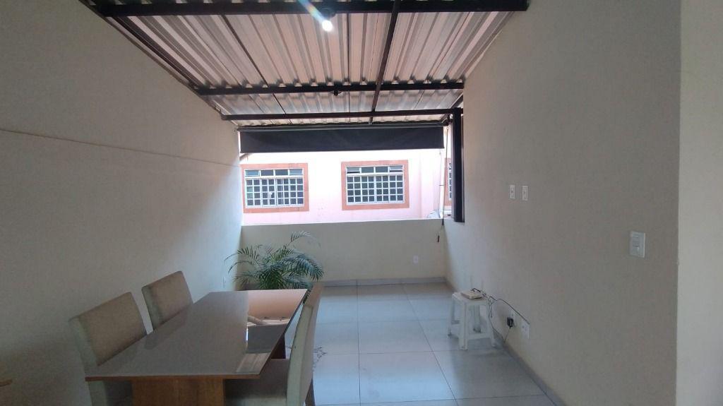 Casa, Paciência, 3 Quartos, 1 Vaga