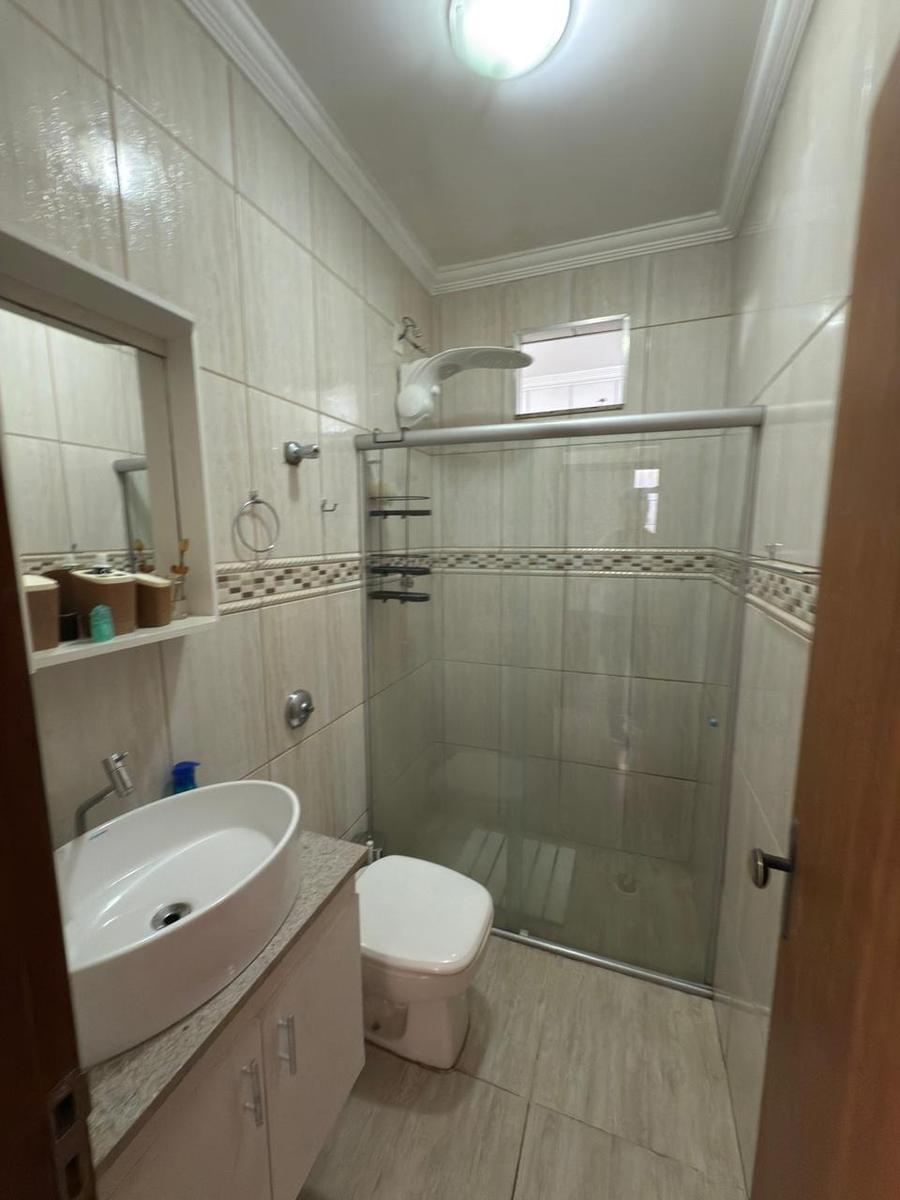 Casa, Jardim Leblon, 3 Quartos, 4 Vagas, 1 Suíte