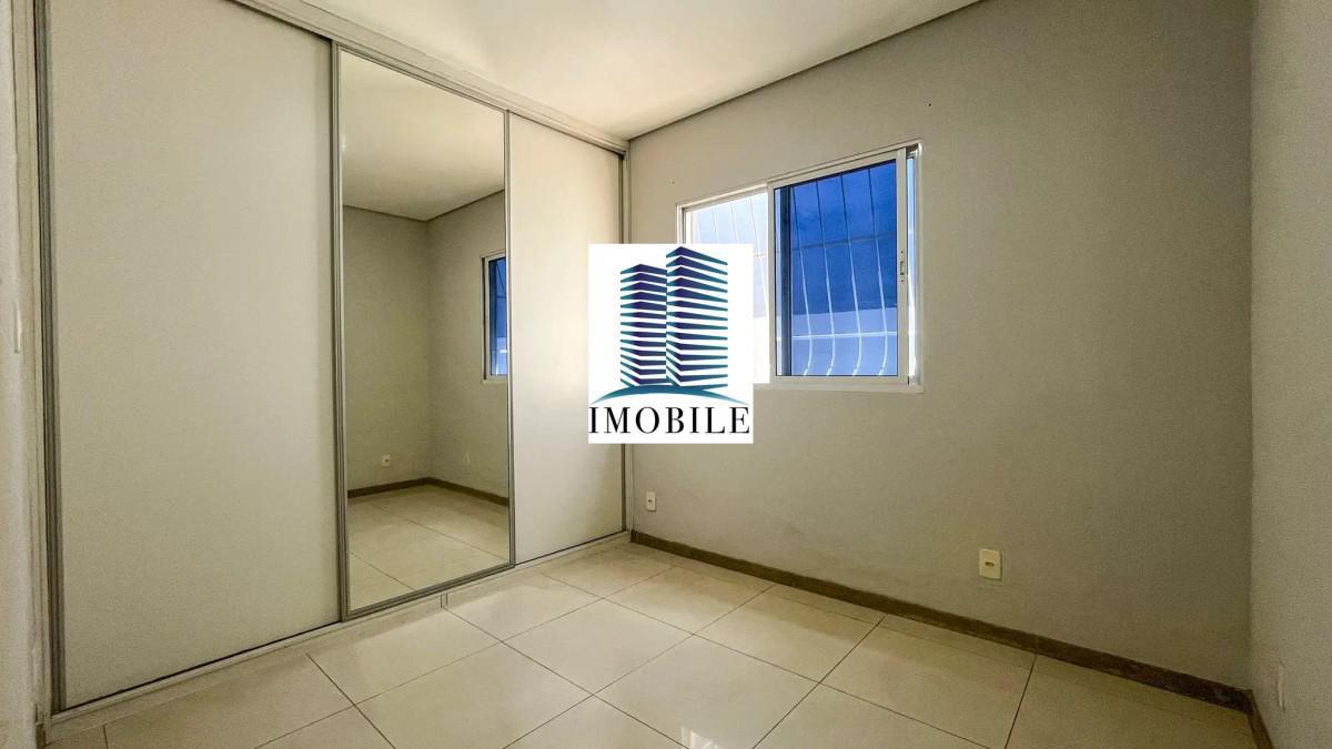 Casa, Sagrada Família, 4 Quartos, 3 Vagas, 1 Suíte