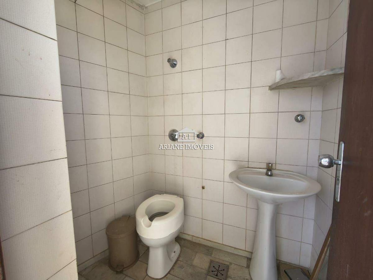 Sala, Centro, 0 Quarto, 0 Vaga