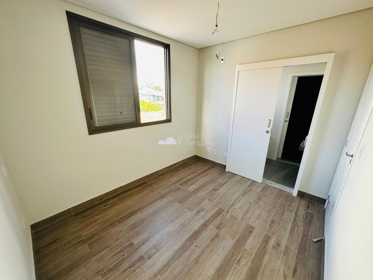 Apartamento, Itapoã, 4 Quartos, 3 Vagas, 2 Suítes