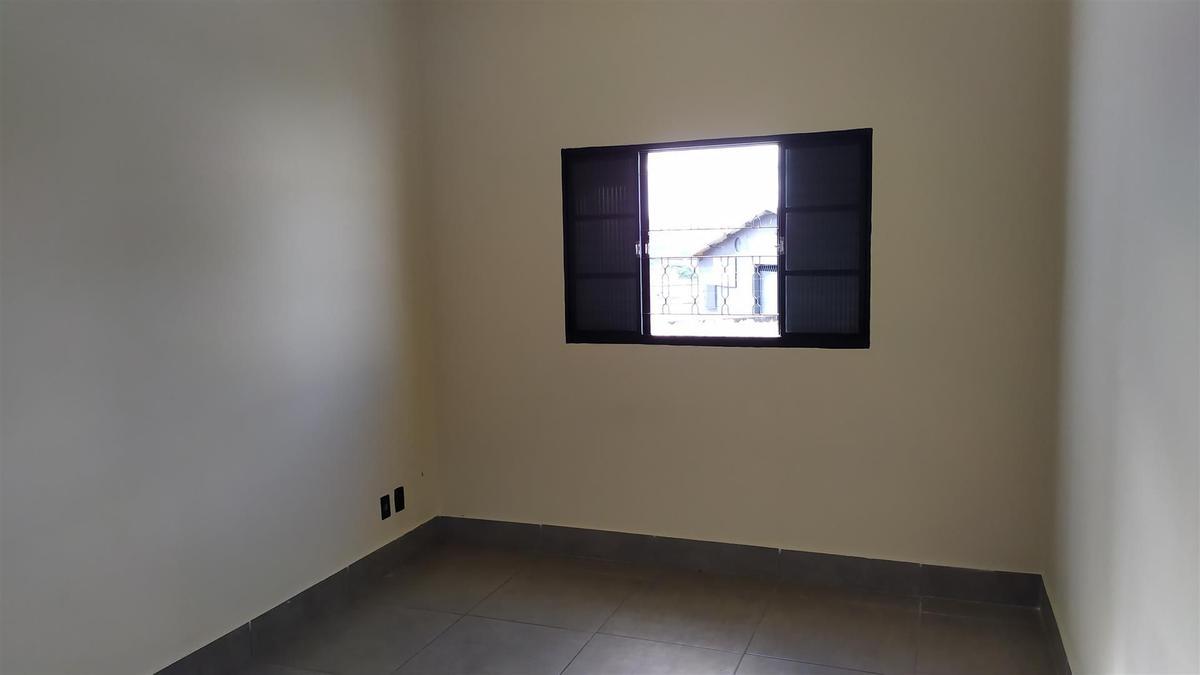 Casa, Jardim Sion, 3 Quartos, 30 Vagas, 1 Suíte