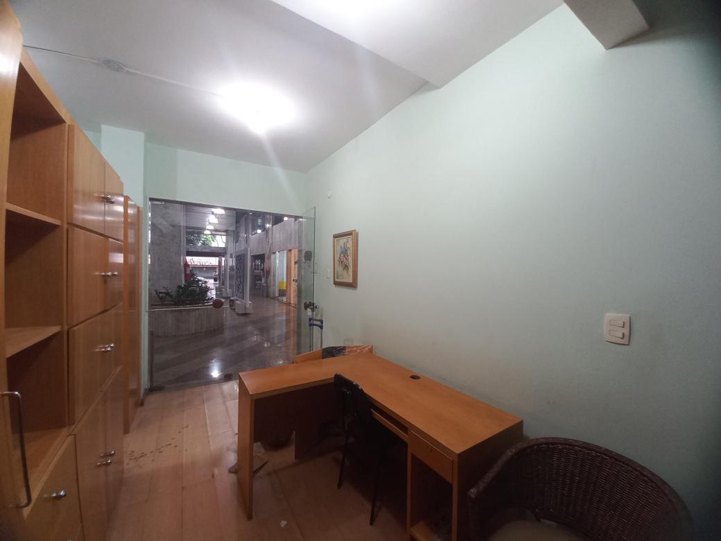Andar, Savassi, 0 Quarto, 1 Vaga