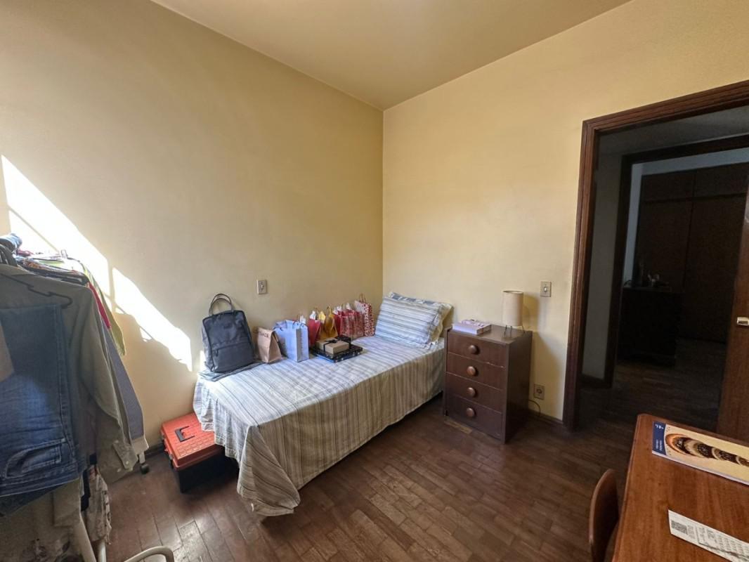 Cobertura, Luxemburgo, 4 Quartos, 2 Vagas, 1 Suíte