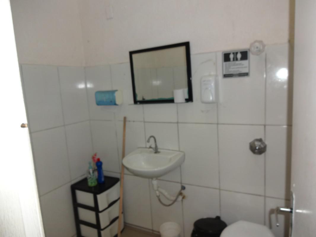 Casa, Floramar, 2 Quartos, 3 Vagas, 1 Suíte