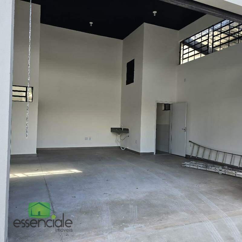 Andar, Três Barras, 0 Quarto, 2 Vagas