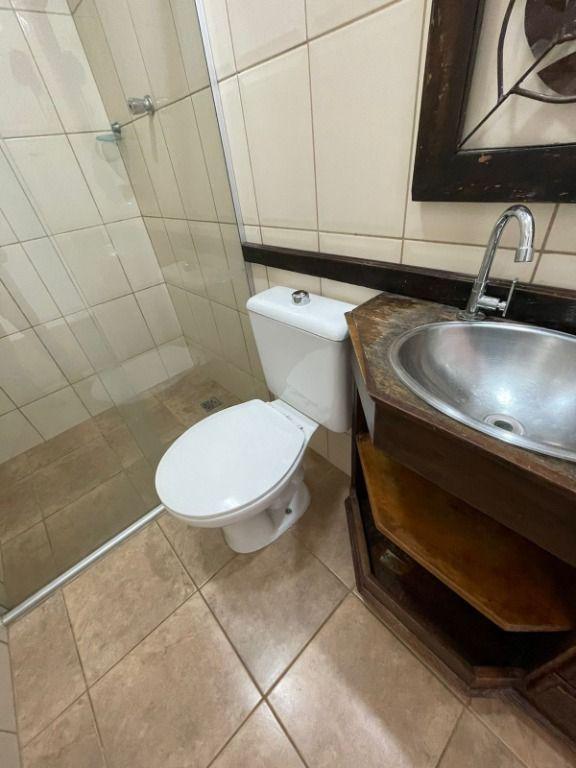 Casa, Terra Santa, 4 Quartos, 2 Vagas, 1 Suíte