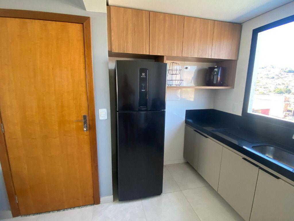 Cobertura, São Geraldo, 2 Quartos, 1 Vaga, 2 Suítes